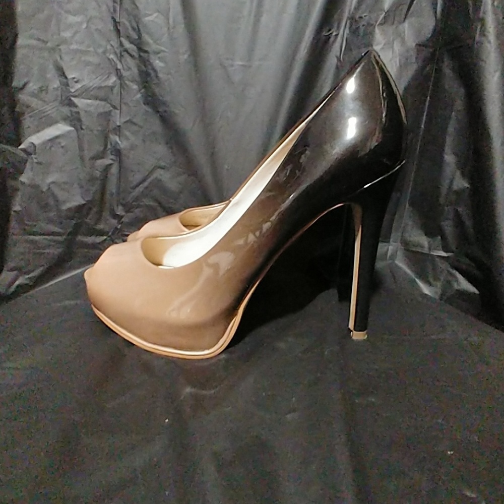 Heels shoes